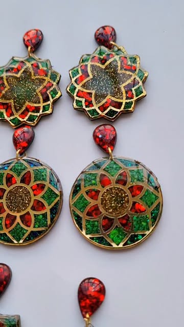 گوشواره رزینی طرح سنتی
